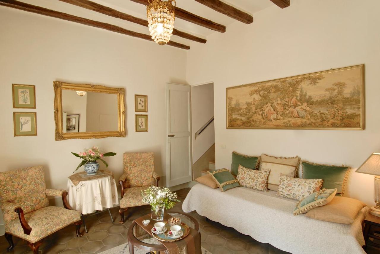 Palazzo Sant'Angelo Bed & Breakfast Spoleto Bagian luar foto