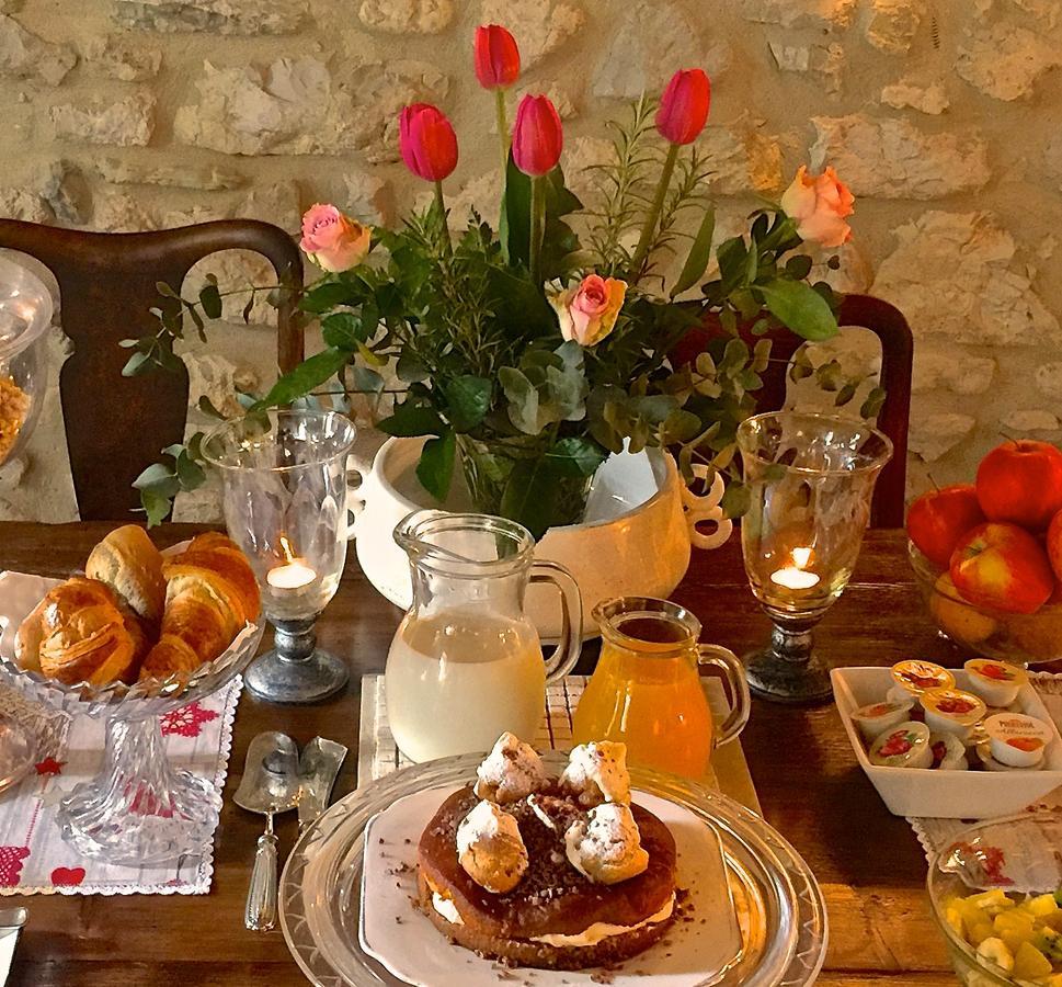 Palazzo Sant'Angelo Bed & Breakfast Spoleto Bagian luar foto